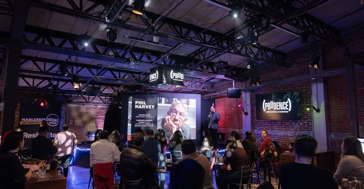 "Hablemos Sin Vergüenza" la campaña de educación sexual que está transformando el diálogo en 8 países