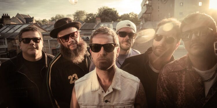 KCHIPORROS innova y emociona con su nueva música: ¡todo el mundo está KALIENTE!