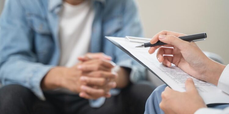 Influencia digital incrementa casos de suicidio en México