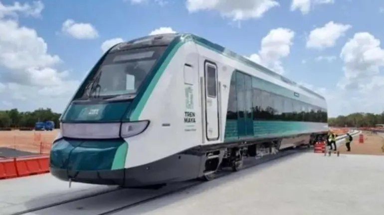 Tren Maya y Mexicana de Aviación suspenden operaciones por huracán ‘Beryl’