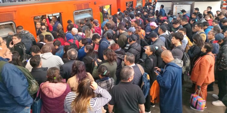 Reportan retrasos en Líneas 7, 8, 9 y 12 del Metro