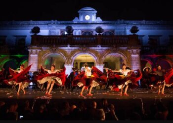 Fiestas navideñas con el Ballet Folclórico de México