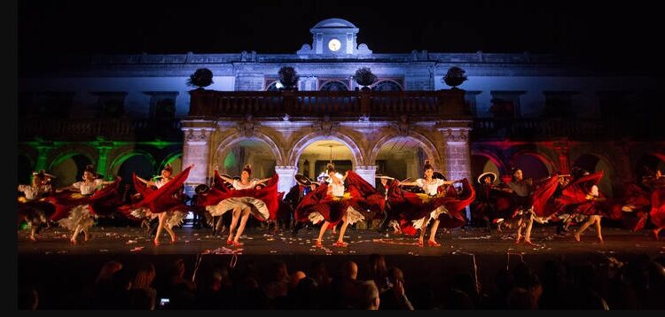 Fiestas navideñas con el Ballet Folclórico de México