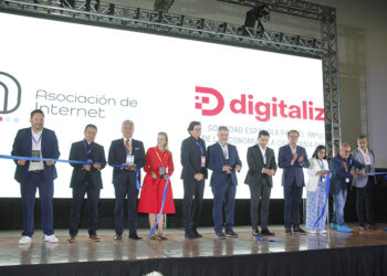 Innovación responsable y tecnología ética: Así se vivió la 1a edición del Metaworld Congress LATAM. 