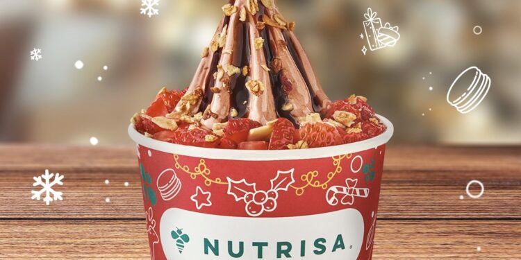 Nutrisa se alista para Navidad con un exclusivo macarrón gigante y nuevo sabor de temporada