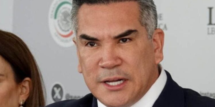 ‘Alito’ Moreno propone iniciativa para dar cargos públicos a jóvenes