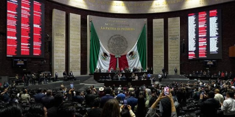 Aprueban diputados creación de Secretaría de Mujeres, de Ciencia y de Anticorrupción