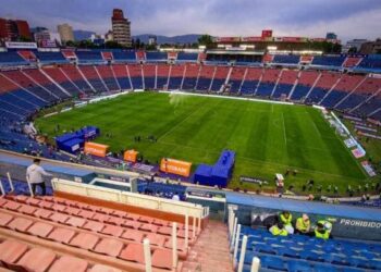 Clausuran Plaza de Toros México y Estadio Azul por fallas en seguridad