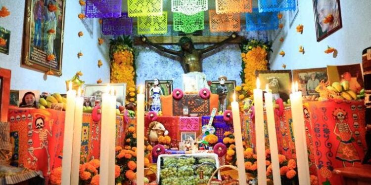 Mixquic, el pueblo donde tradición y turismo se unen por el Día de Muertos