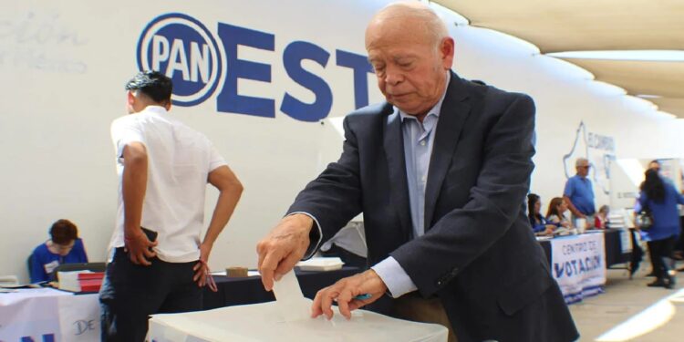Elecciones para elegir a dirigente del PAN transcurren con tranquilidad