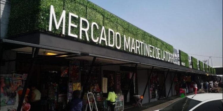 Riña en mercado de la colonia Guerrero deja un franelero apuñalado