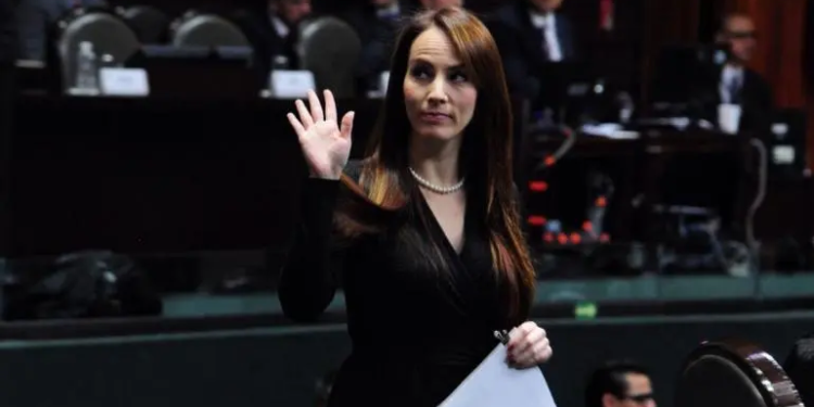 Sheinbaum nombra a Gabriela Cuevas como representante para Mundial 2026