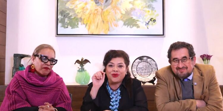 Brugada firma decreto de reforma contra la extorsión en CDMX