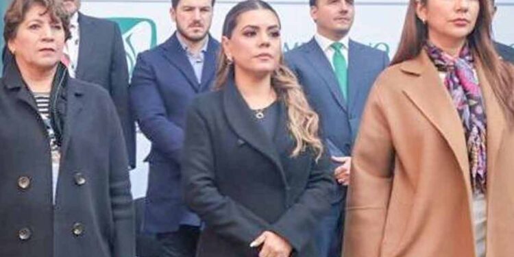 Evelyn Salgado reafirmó su compromiso para consolidad un sistema de salud más eficiente en Guerrero