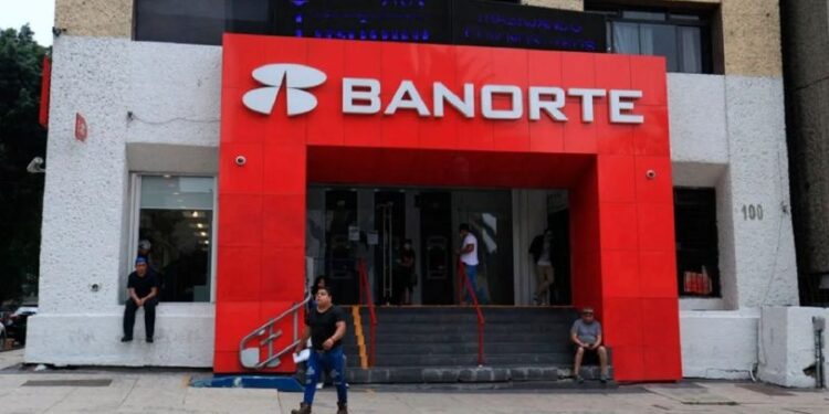 Aprehensiones arbitrarias contra denunciantes de Banorte