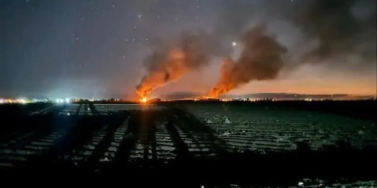 Explota presunto coche bomba en Culiacán, Sinaloa