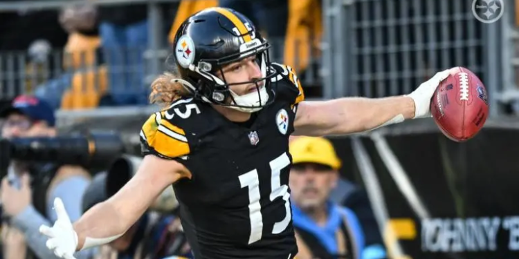 Steelers doblegan a los Browns y se afianzan en la cima de su división
