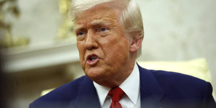 Trump celebra los aranceles: “Hacen que EE. UU. sea grande y rico de nuevo”