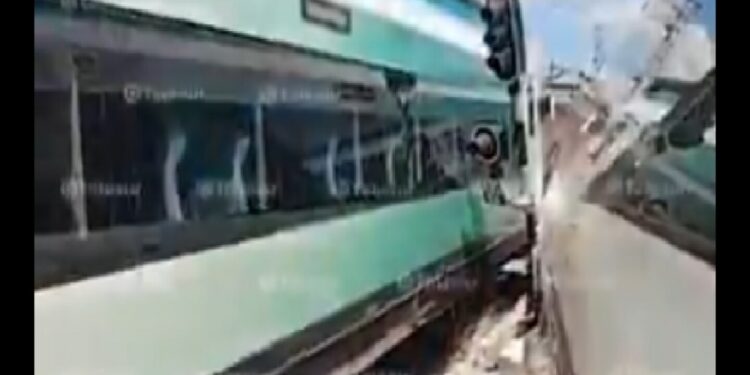 Se descarrila el Tren Maya en la estación de Izamal, Yucatán