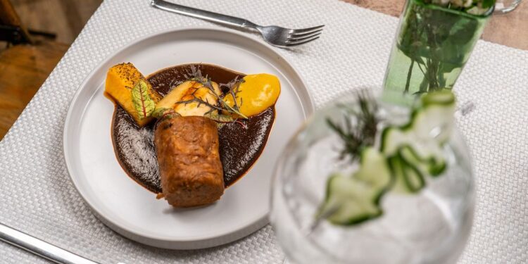 Custodia Restaurante en Puebla, finalista del Premio al Mérito Restaurantero 2025 de la CANIRAC