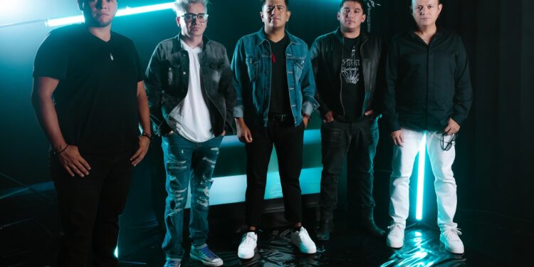 Rock and Lovers celebra su mejor momento con el lanzamiento de «Astronauta».