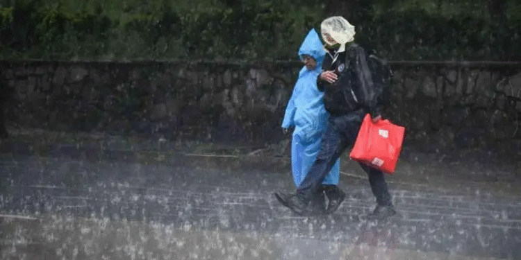 Alerta Amarilla en todas las alcaldías de CDMX por lluvias fuertes y granizo
