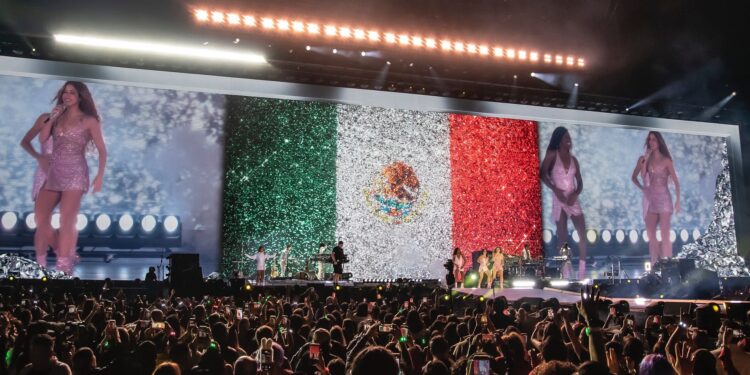 Shakira impone nuevo récord: Esta es la cantidad de personas que la han visto en el Estadio GNP