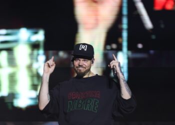 Con mensaje y ritmo, Residente enciende el corazón de la CDMX