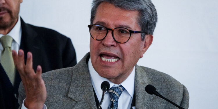 Congelamiento de cuentas de Hilda Brown no es una sanción: Monreal