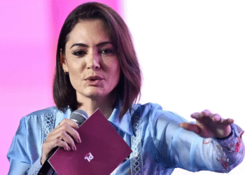 Michelle Bolsonaro: Si Dios me confía esa misión, sería candidata a la presidencia de Brasil