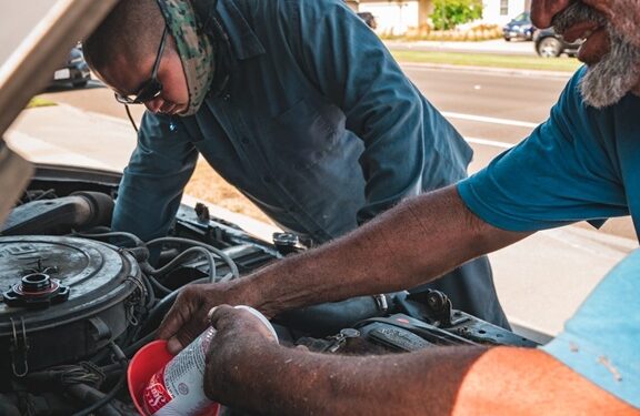 Evita fallas costosas: cuida bien tu transmisión automática