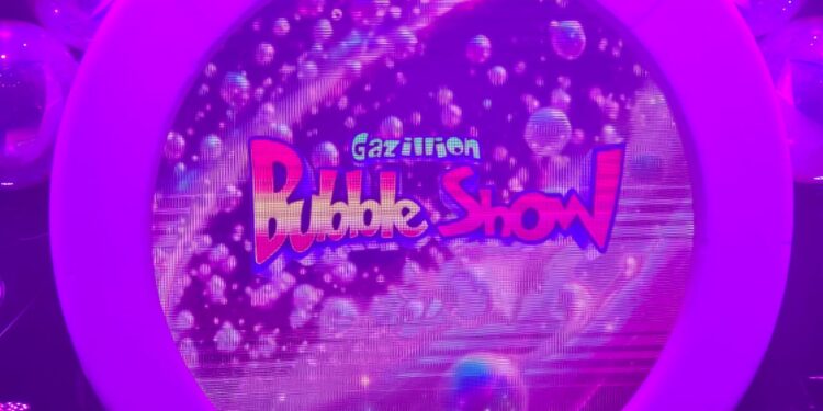 La noche estalló en colores, luces y burbujas: Gazillion Bubble Show deslumbra en su estreno mexicano