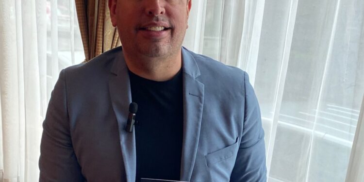 Más de 20 mil cirujanos plásticos operan sin certificación en México