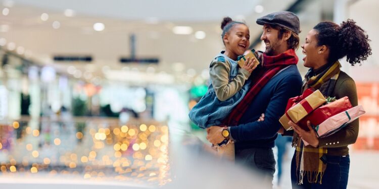 Temporada de fiestas de fin de año 2025: Sensormatic Solutions revela predicciones globales sobre los días de mayor actividad en el retail