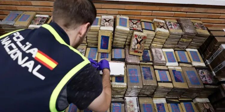 Golpe al CJNG en España, desmantelan ‘oficina’ y hay 20 detenidos