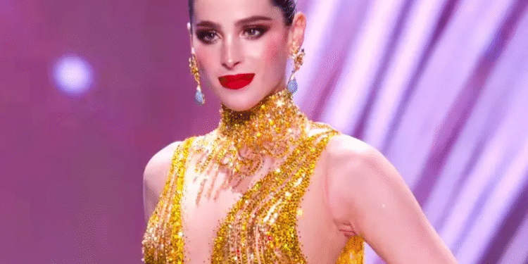 Fátima Bosch conquista la preliminar de Miss Universe 2025 con vestido de gala de ensueño