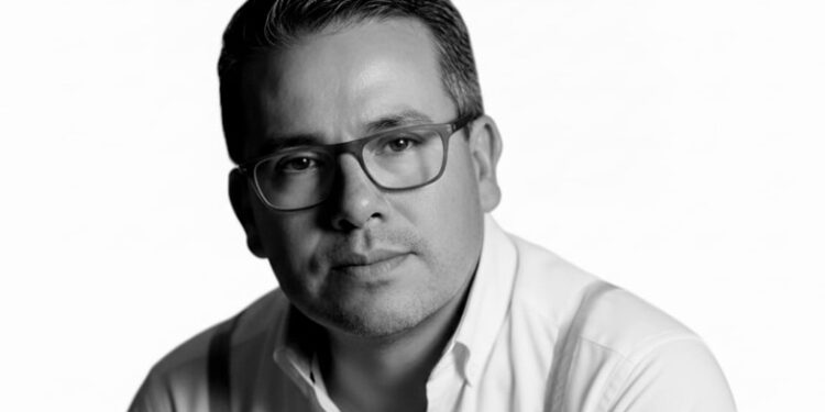 Focus Group/ Enrique Alfaro, entre la política, el fútbol y el narco