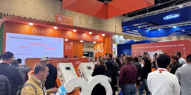 SERIE HÍBRIDA SOLARATOR DE SOLIS OFRECE ESPERANZA ANTE INESTABILIDAD ELÉCTRICA EN COLOMBIA