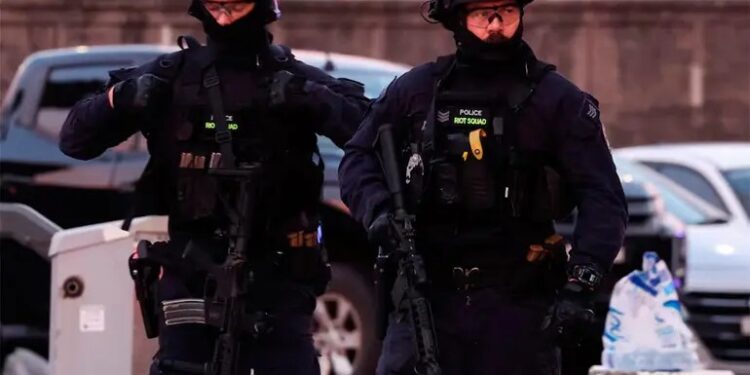 Al menos 11 muertos tras tiroteo en fiesta judía en Australia