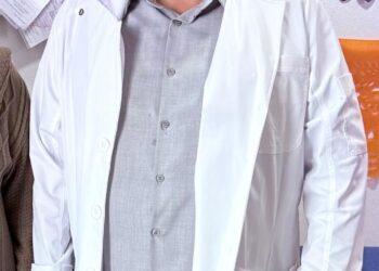 Médico denuncia despojo de pensión por viudez obtenida con documentos falsos