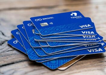 Secretaría Anticorrupción indaga señalamientos en contrato millonario de vales de fin de año