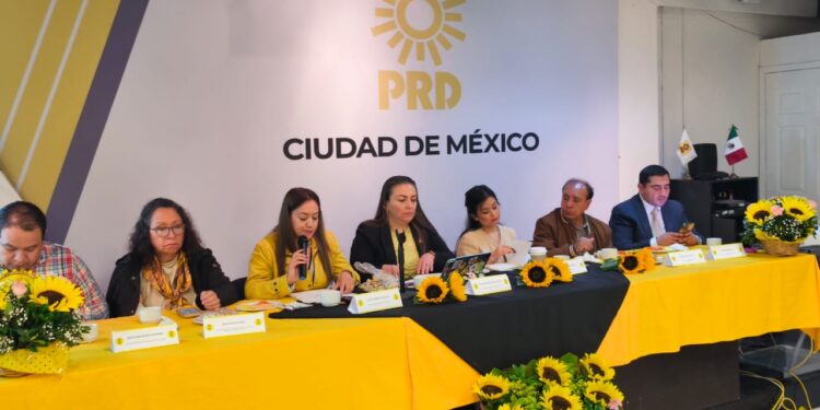 PRD CDMX se declara listo para el proceso electoral de 2026 y exige al IECM validar su dirigencia