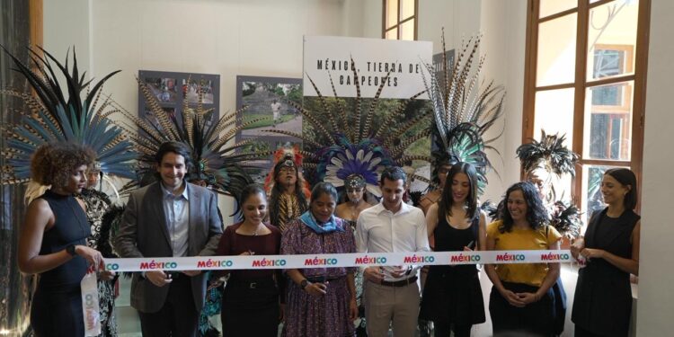 El Palacio de la Autonomía abre “México, Tierra de Campeones”, muestra que celebra identidad y deporte indígena