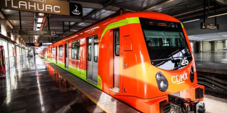 – Metro y Metrobús operarán con horarios festivos CDMX