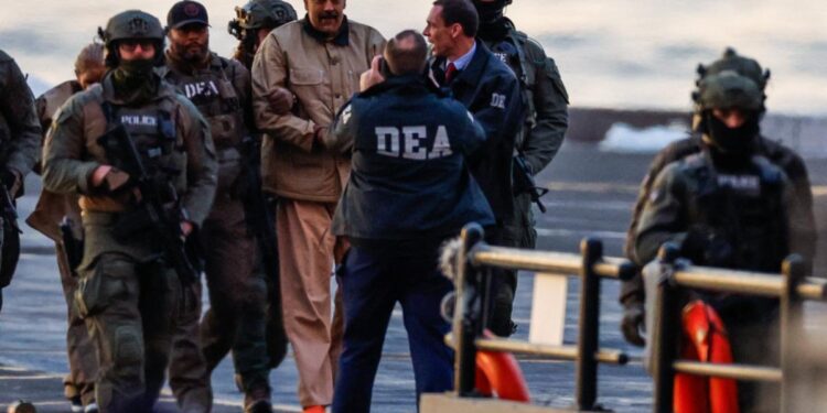 Nicolás Maduro es trasladado a Corte de NY donde comparecerá