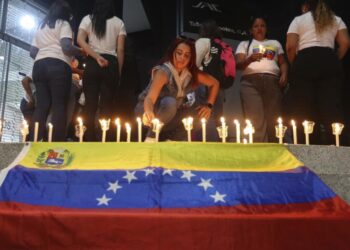 Venezuela excarcela a periodistas y a estadunidenses, bajo presiones de Trump