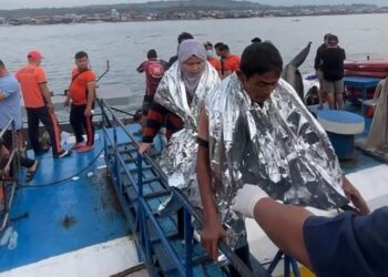 Al menos 18 muertos y 10 desaparecidos tras naufragio de transbordador en Filipinas