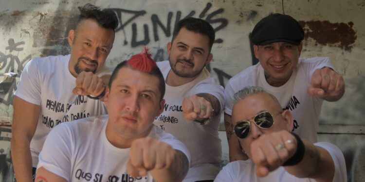 Punk como terapia y provocación: Los Provos lanzan su disco «Las pulgas las tienes tú» en México