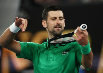 Djokovic alcanza 400 victorias en Grand Slams y agranda su leyenda en el Abierto de Australia