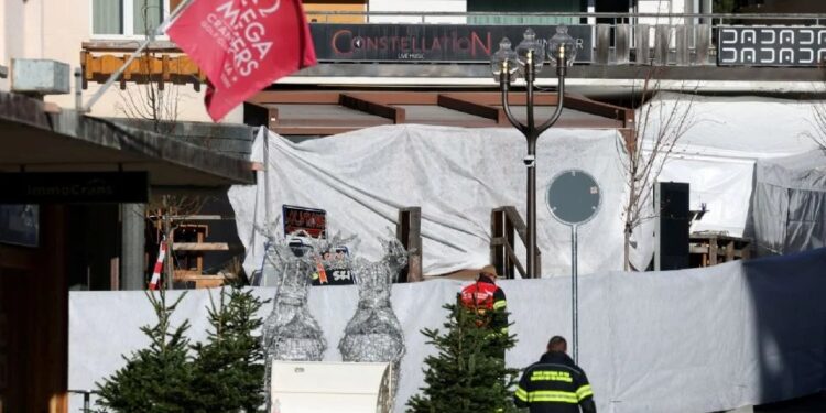 Incendio en bar de Suiza durante festejos de Año Nuevo deja «decenas de muertos» y alrededor de 100 heridos